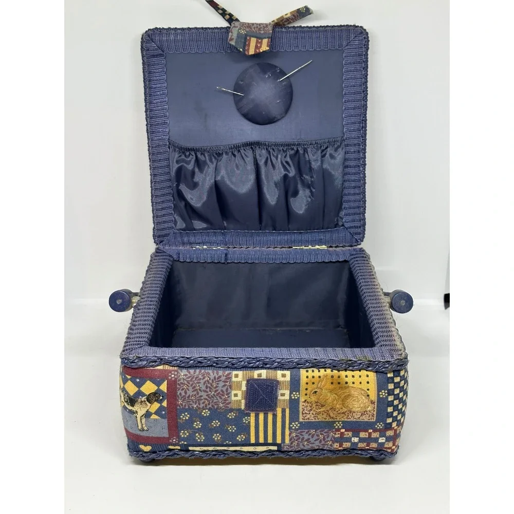 VTG Dyno Merchandise Sewing Basket Blue Tapestry Animal Patchwork Handle 9001
